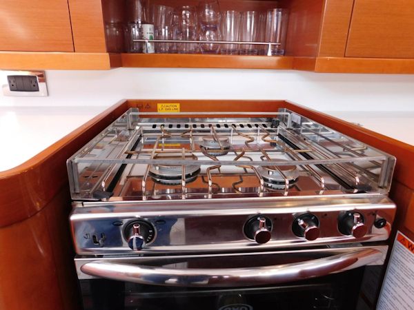 Beneteau-Oceanis 60 2016-Sweet Dreams Cape Canaveral-Florida-United States-GMO Propane Stove 3 Burners, Stainless Steel Grill, Bezeled-1749685