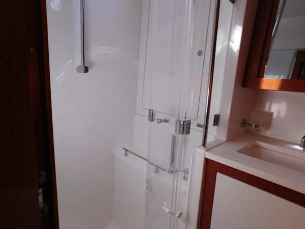 Beneteau-Oceanis 60 2016-Sweet Dreams Cape Canaveral-Florida-United States-Shower and Head-1749708