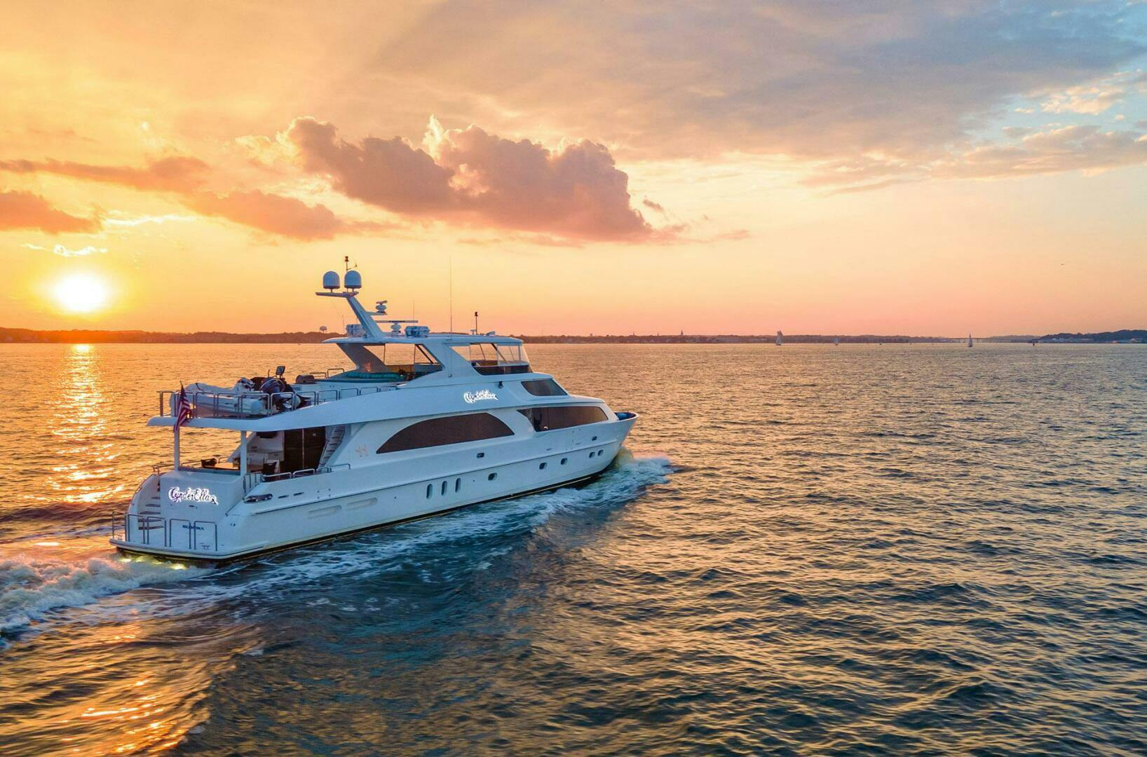 Hargrave-Custom Raised Pilothouse 2010-CynderElla Palm Beach Gardens-Florida-United States-3935124