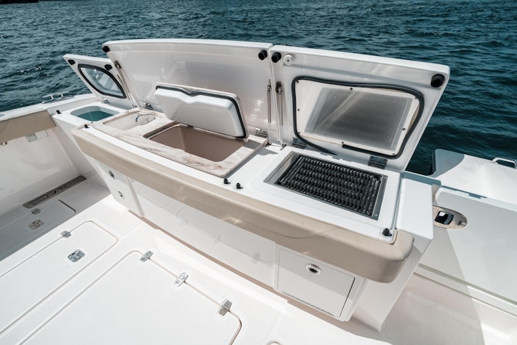 Used Pursuit 40' S 408 For Sale In Florida | DAY ONE | United Yacht Sales