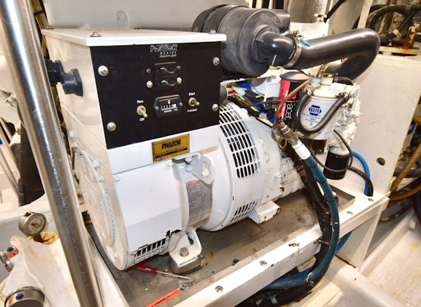 Bertram-54 Convertible 1981-Extractor Marathon-Florida-United States-Generator-1807148
