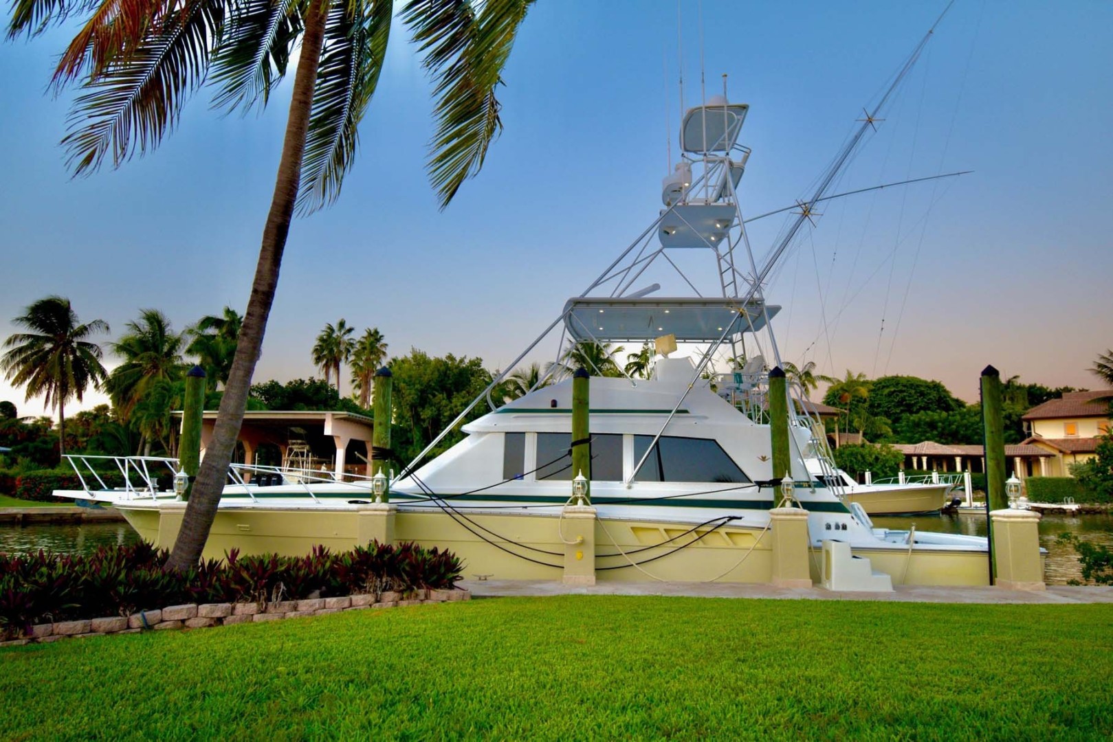 Bertram-54 Convertible 1981-Extractor Marathon-Florida-United States-Port Side-1807149 | Thumbnail
