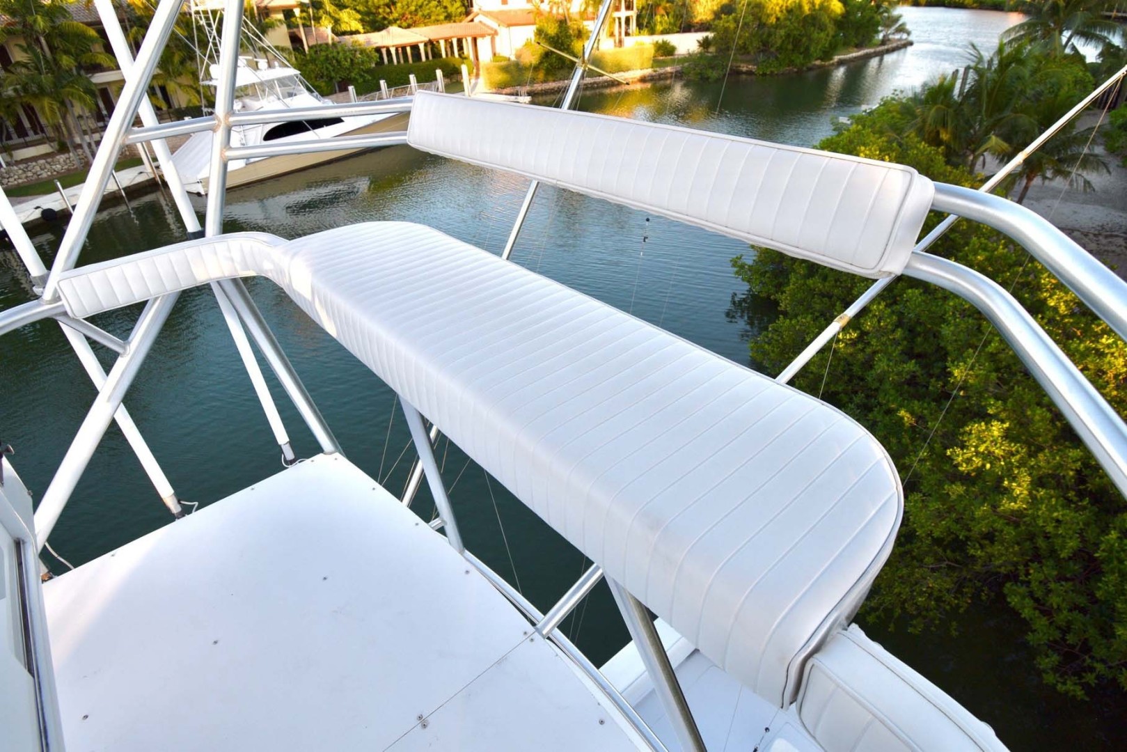 Bertram-54 Convertible 1981-Extractor Marathon-Florida-United States-Tower Seating-1807136 | Thumbnail
