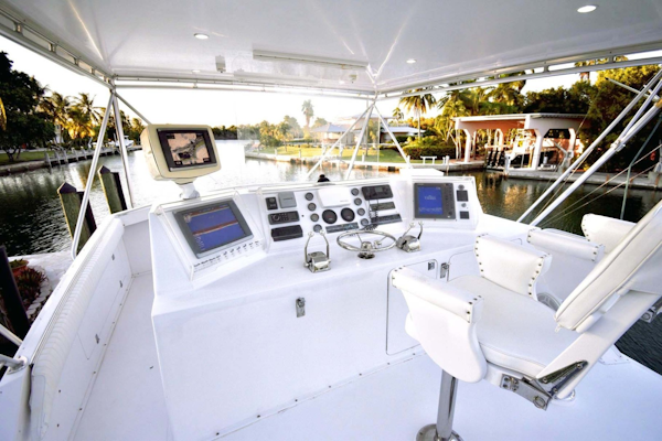 Bertram-54 Convertible 1981-Extractor Marathon-Florida-United States-Helm View-1807138