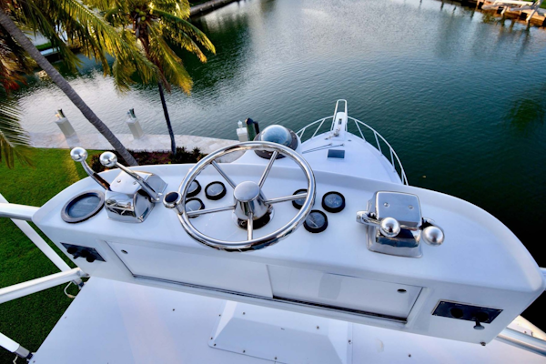 Bertram-54 Convertible 1981-Extractor Marathon-Florida-United States-Tower Helm-1807135