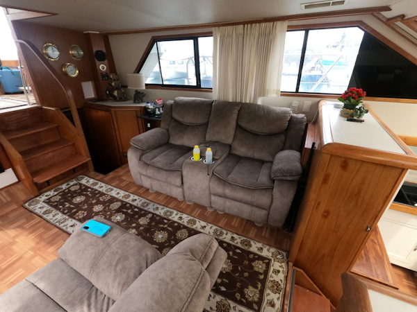 Californian-52 Cockpit Motor Yacht 1990-Thisle Dew Port Angeles-Washington-United States-Main Cabin to Port-1776680
