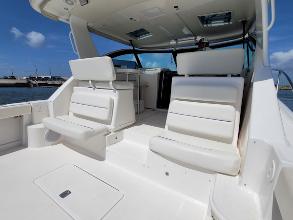 Tiara Yachts-3800 Open 2007-Final Verdict Rockport-Texas-United States-Cockpit Seats-1778477