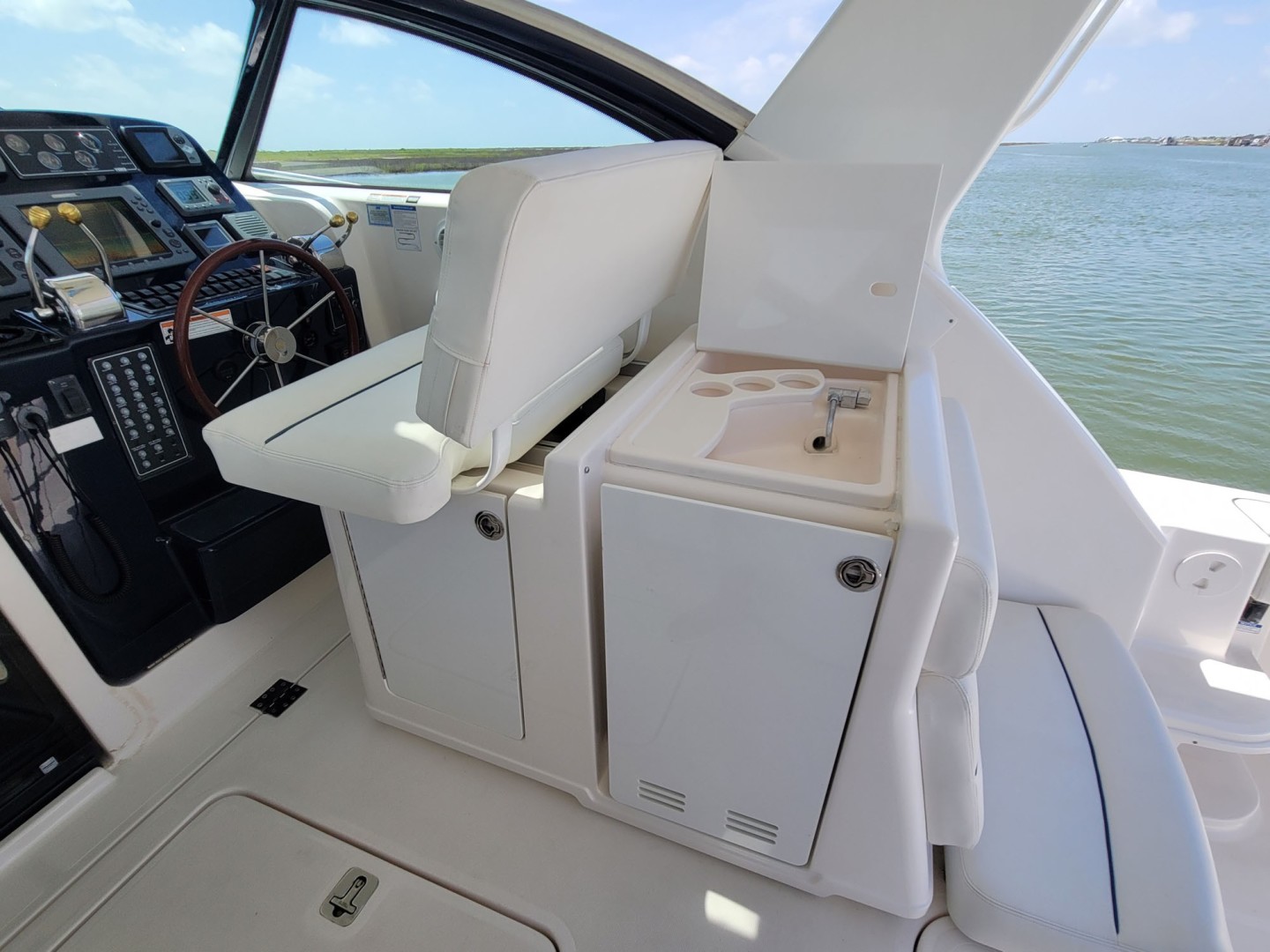Tiara Yachts-3800 Open 2007-Final Verdict Rockport-Texas-United States-Wet Bar-1778474 | Thumbnail