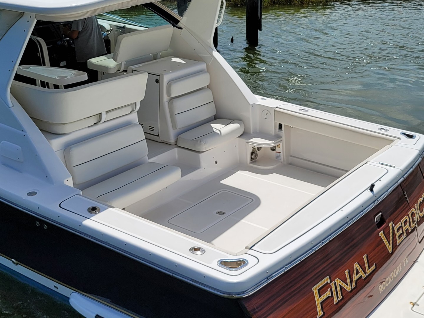 Tiara Yachts-3800 Open 2007-Final Verdict Rockport-Texas-United States-Cockpit-1778480 | Thumbnail