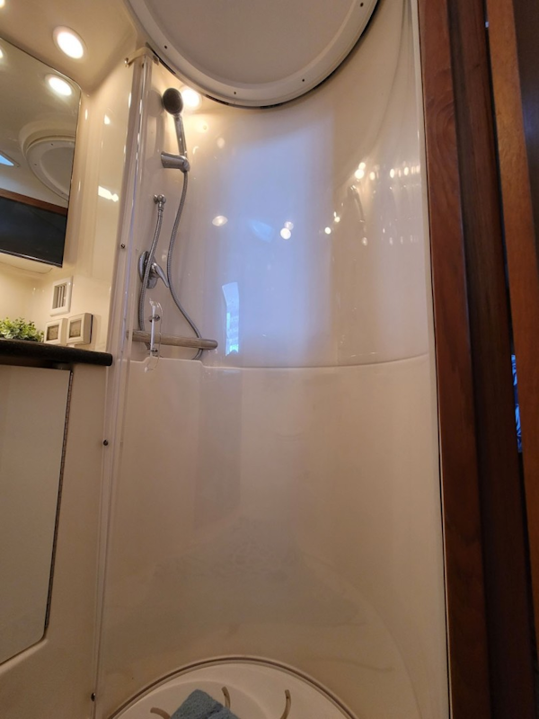 Tiara Yachts-3800 Open 2007-Final Verdict Rockport-Texas-United States-Master Shower-1778461