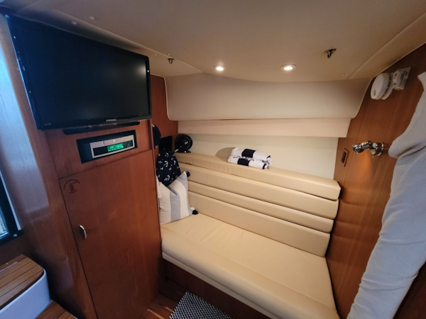Tiara Yachts-3800 Open 2007-Final Verdict Rockport-Texas-United States-Cabin Entry to Port-1778432