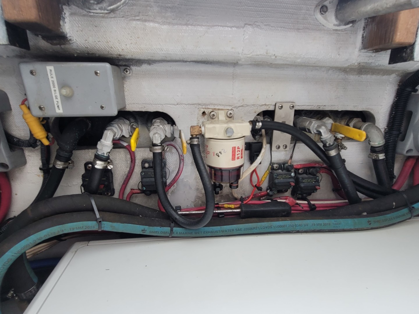 Liberty-Express Sportfish 2003-Silver Fox II Marathon-Florida-United States-Engine Room-1780354 | Thumbnail