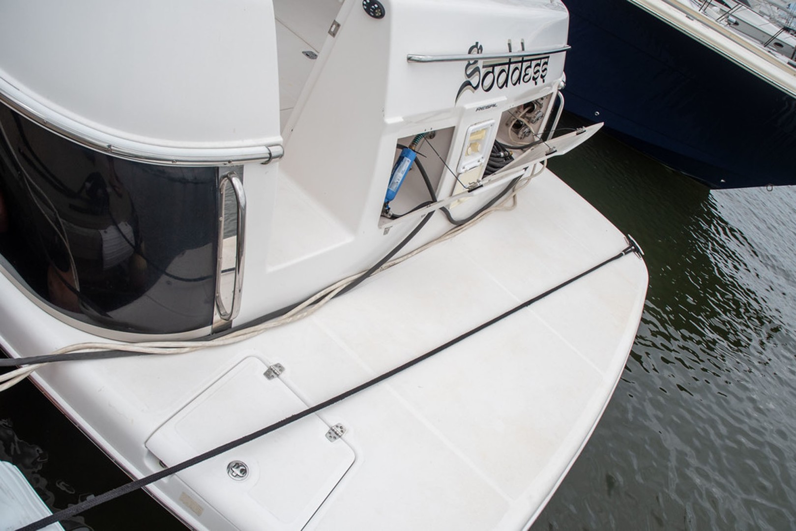 Regal-3880 Commodore Sedan 2006-Goddess Mount Pleasant-South Carolina-United States-Swim Platform-1783001 | Thumbnail