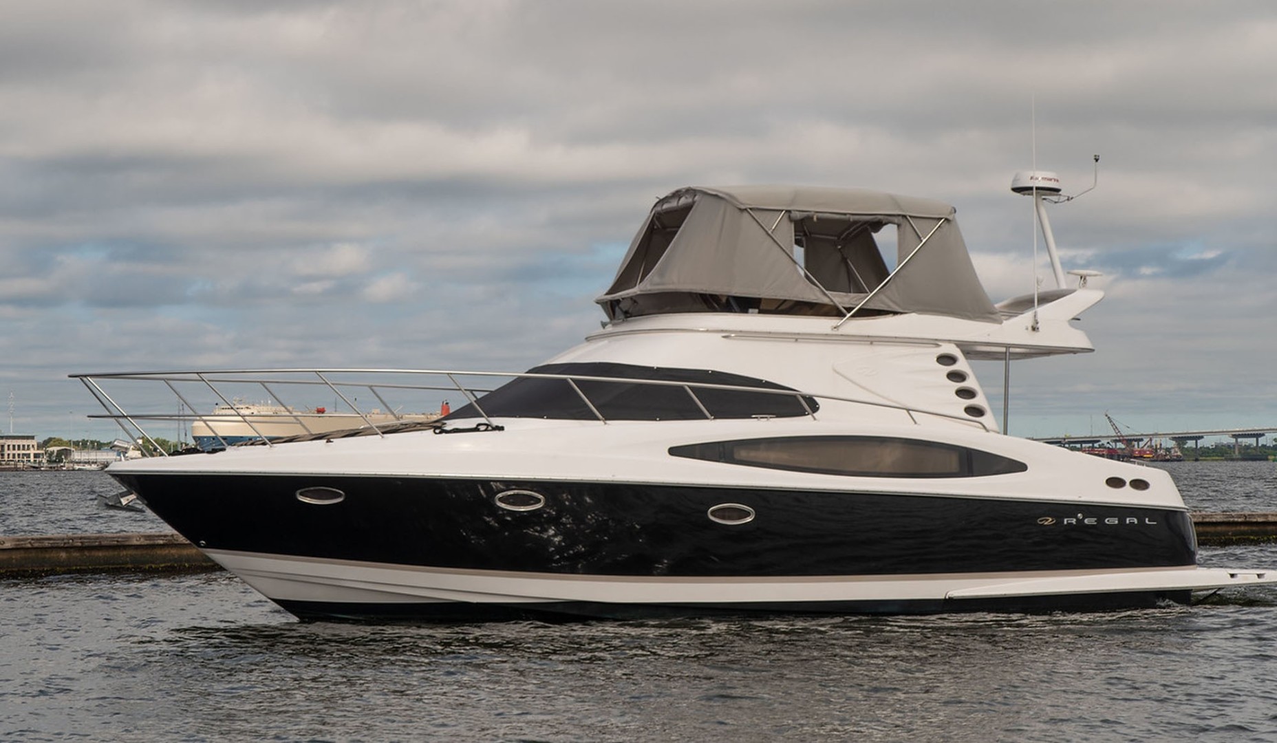 Regal-3880 Commodore Sedan 2006-Goddess Mount Pleasant-South Carolina-United States-Port View-1782955 | Thumbnail