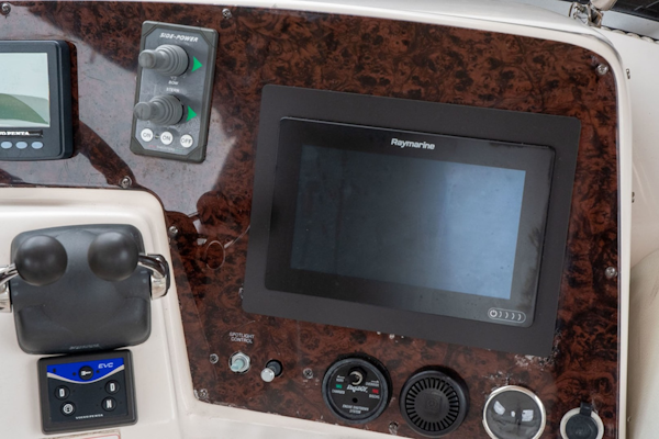 Regal-3880 Commodore Sedan 2006-Goddess Mount Pleasant-South Carolina-United States-Raymarine Quantum Plotter/GPS-1782984