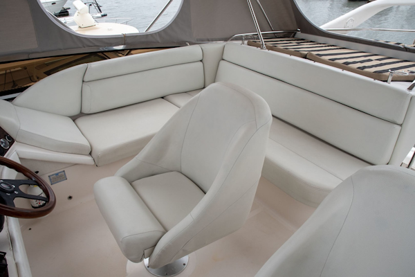 Regal-3880 Commodore Sedan 2006-Goddess Mount Pleasant-South Carolina-United States-Flybridge Seating-1782988