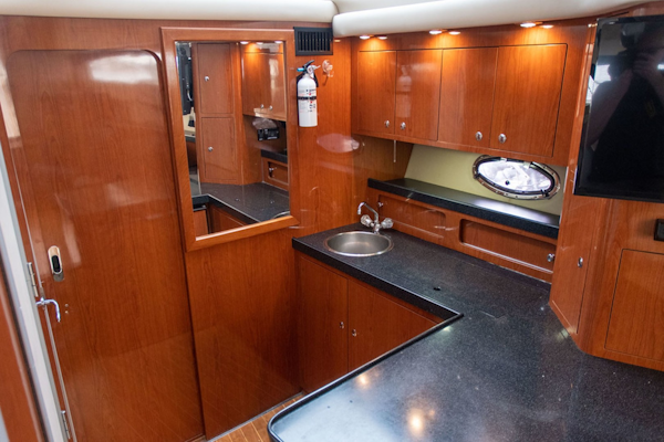 Regal-3880 Commodore Sedan 2006-Goddess Mount Pleasant-South Carolina-United States-Corian Countertops-1782963