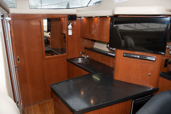 Regal-3880 Commodore Sedan 2006-Goddess Mount Pleasant-South Carolina-United States-Galley-1782962