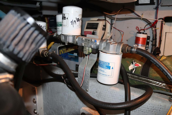 Silverton-Sport Bridge 380 2005-Koncubine Apollo Beach-Florida-United States-Engine Room-1784251