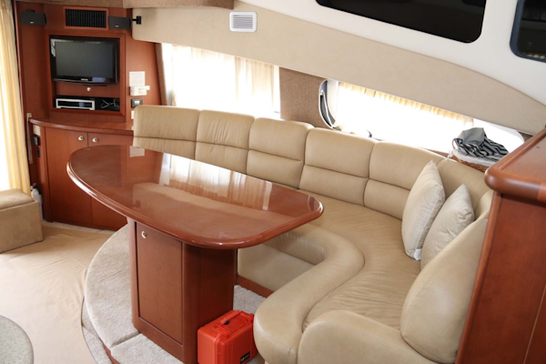 Silverton-Sport Bridge 380 2005-Koncubine Apollo Beach-Florida-United States-Salon Seating with Table and TV-1784234