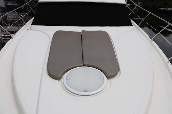Silverton-Sport Bridge 380 2005-Koncubine Apollo Beach-Florida-United States-Foredeck-1784219