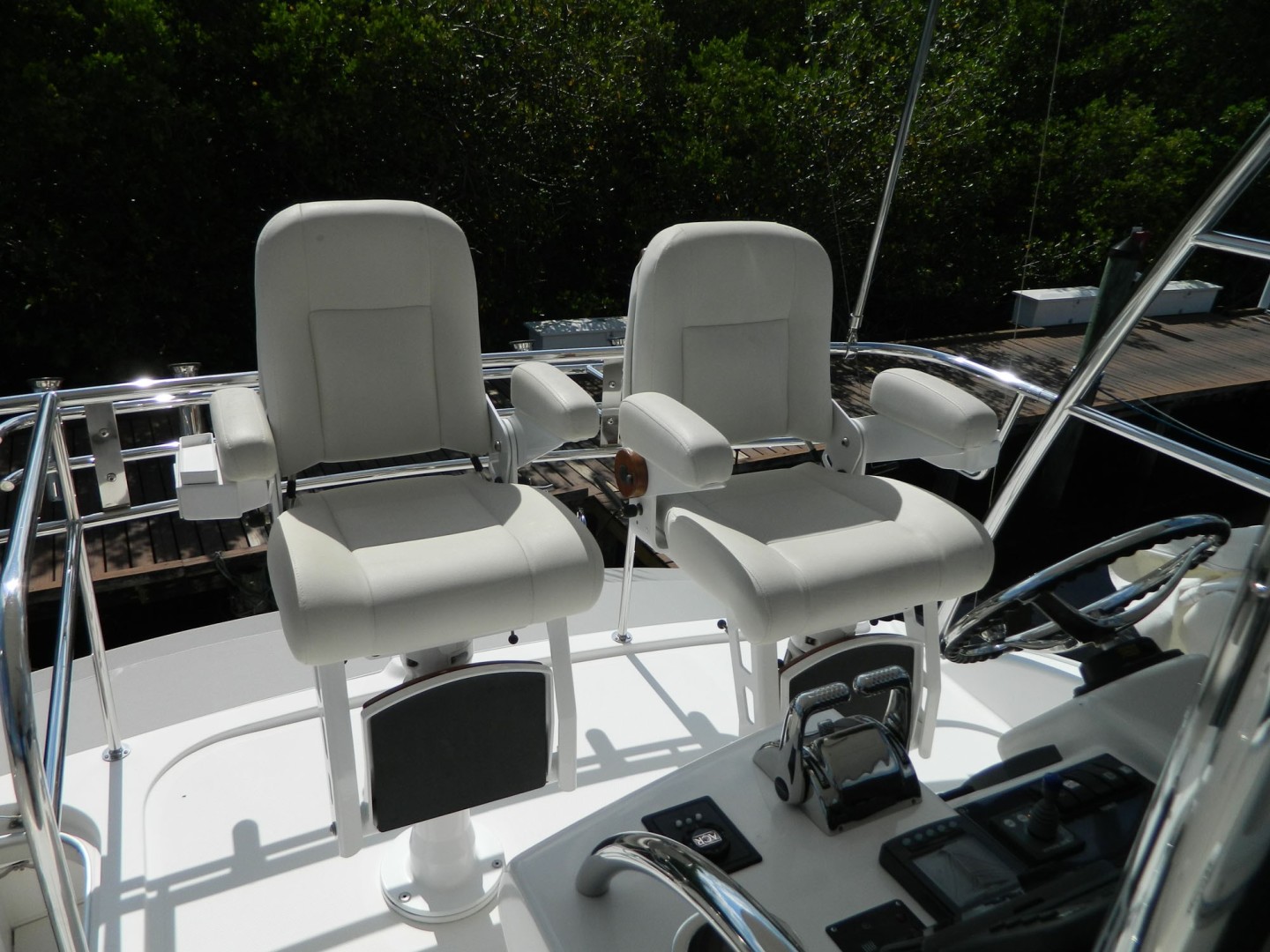 Riviera-Convertible 2008-WUDABOUT Palm City-Florida-United States-Helm Chairs-1792938 | Thumbnail