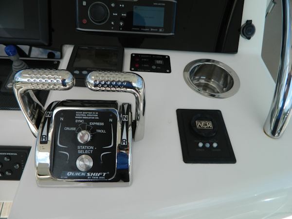 Riviera-Convertible 2008-WUDABOUT Palm City-Florida-United States-Helm Controls-1792936