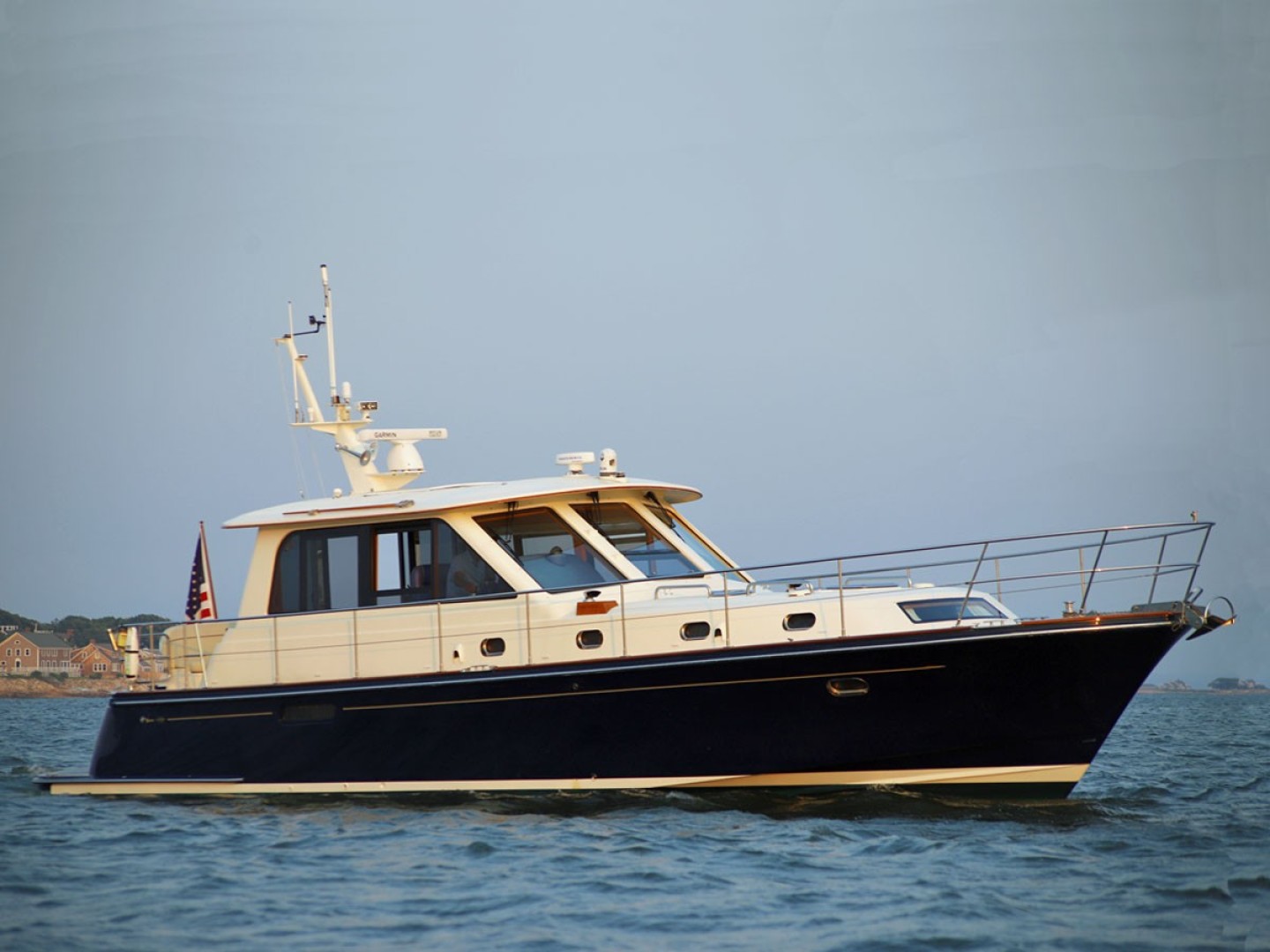 Used Hunt Yachts 44' 44 Raised Pilothouse Express For Sale In