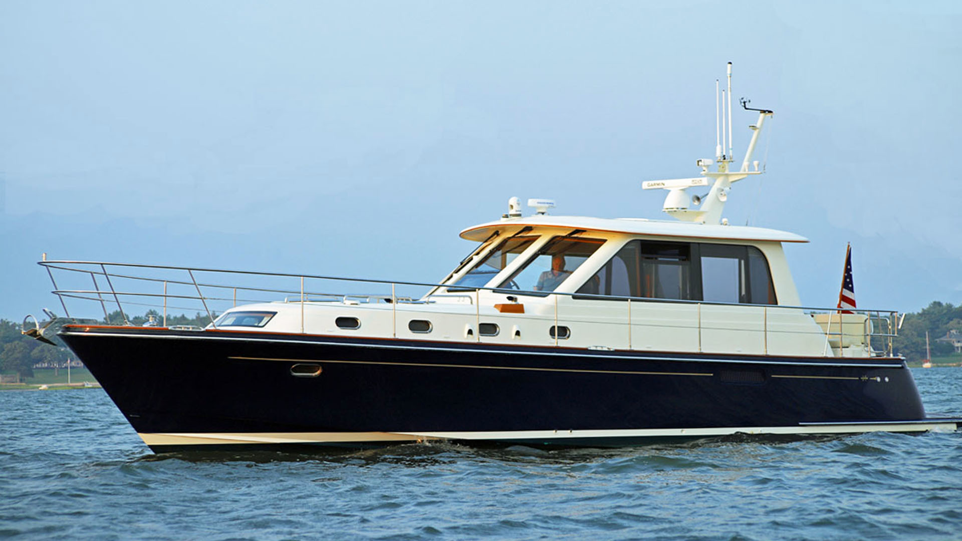 Used Hunt Yachts 44' 44 Raised Pilothouse Express For Sale In