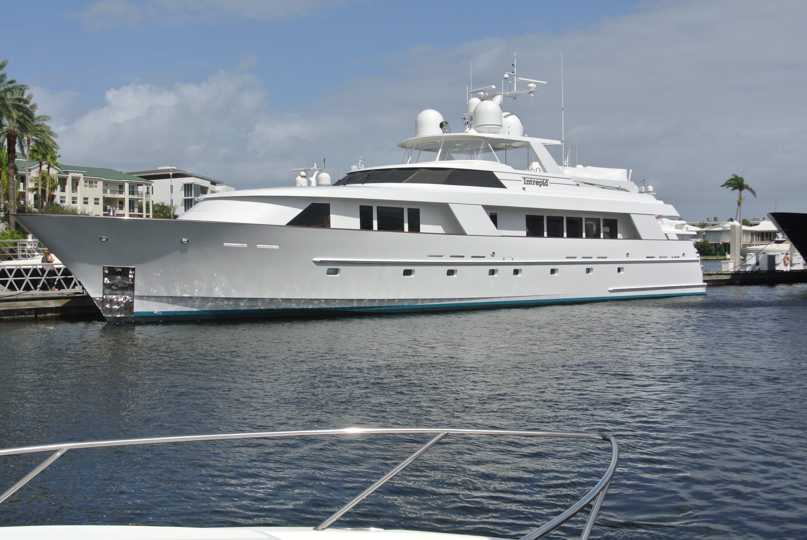 Delta Marine-110 Raised Pilothouse 1994-Intrepid Fort Lauderdale-Florida-United States-Main Profile-1801905 | Thumbnail