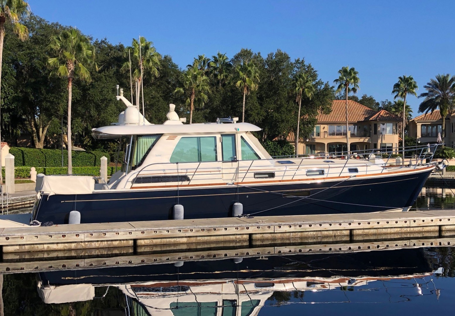 Sabre-Salon Express 2019-Rowe Boat Ponte Vedra Beach-Florida-United States-Starboard Side-1808759 | Thumbnail