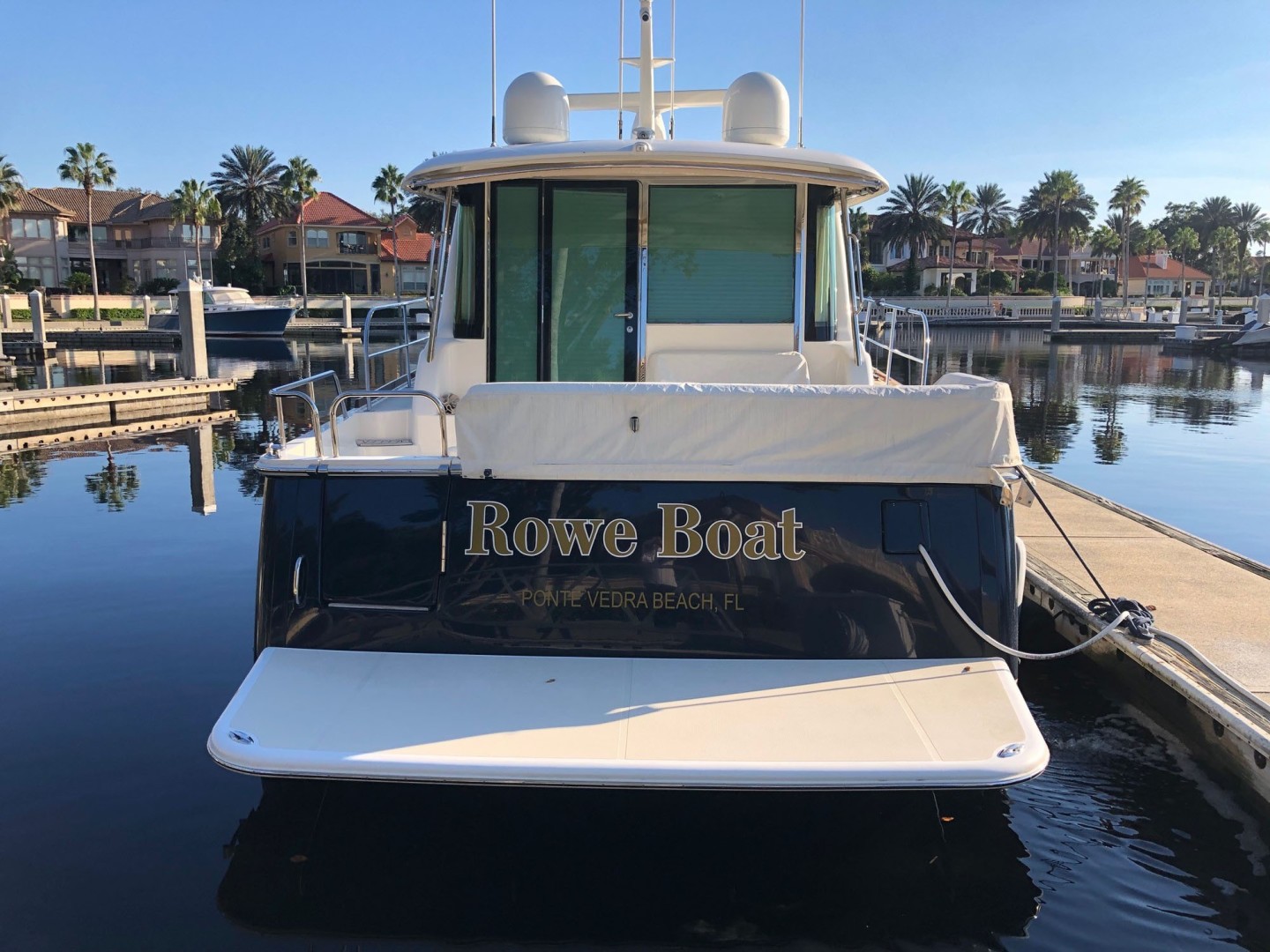 Sabre-Salon Express 2019-Rowe Boat Ponte Vedra Beach-Florida-United States-Stern View with Swim Platform-1808757 | Thumbnail