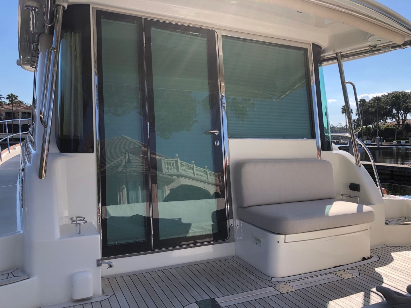 Sabre-Salon Express 2019-Rowe Boat Ponte Vedra Beach-Florida-United States-Cockpit-1808748 | Thumbnail