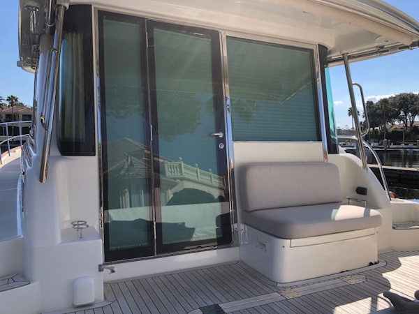 Sabre-Salon Express 2019-Rowe Boat Ponte Vedra Beach-Florida-United States-Cockpit-1808748