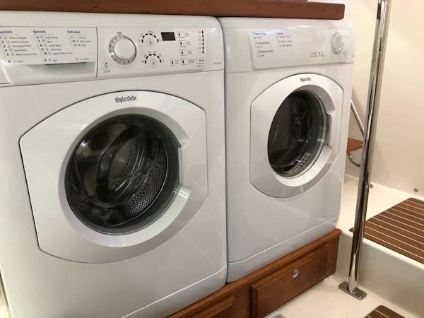 Sabre-Salon Express 2019-Rowe Boat Ponte Vedra Beach-Florida-United States-Splendide Washer and Dryer-1808743