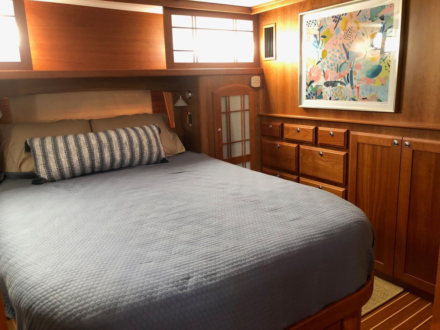 Sabre-Salon Express 2019-Rowe Boat Ponte Vedra Beach-Florida-United States-Large Island Berth-1808731 | Thumbnail