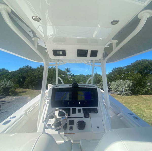 Regulator-31CC 2018 -Islamorada-Florida-United States-Center Console-1809631