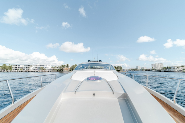 Pershing-64 2011-Aretecte Miami-Florida-United States-Foredeck-1813524