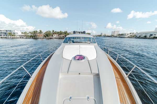 Pershing-64 2011-Aretecte Miami-Florida-United States-Foredeck-1813523