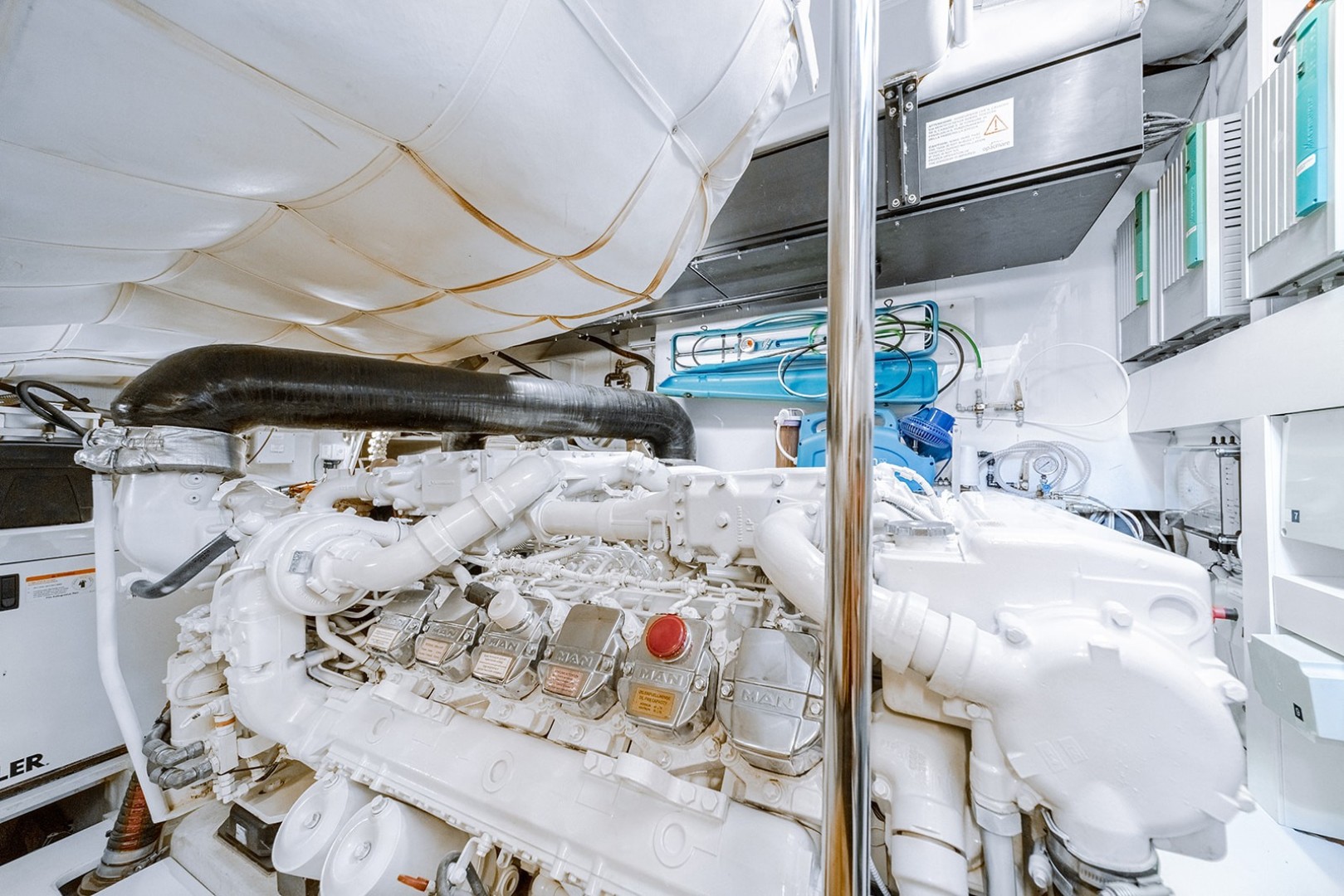 Pershing-64 2011-Aretecte Miami-Florida-United States-Engine Room-1813540 | Thumbnail