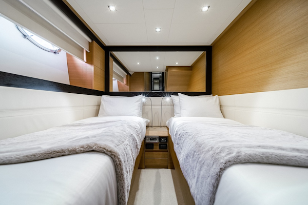 Pershing-64 2011-Aretecte Miami-Florida-United States-Two Single Berths-1813508