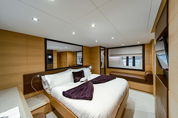 Pershing-64 2011-Aretecte Miami-Florida-United States-Nightstands, Port and Starboard for Reading-1813486
