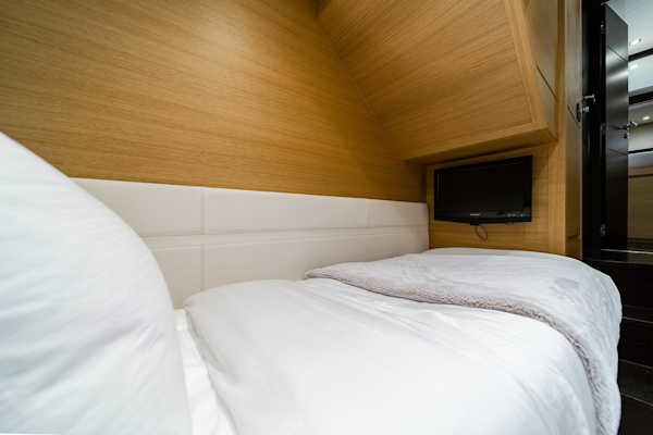 Pershing-64 2011-Aretecte Miami-Florida-United States-Sharp Flat Panel TV With Direct TV Unit-1813510