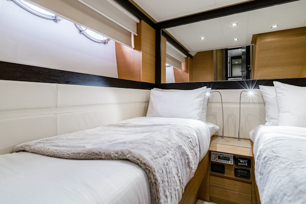 Pershing-64 2011-Aretecte Miami-Florida-United States-Reading Lights for Both Beds-1813507