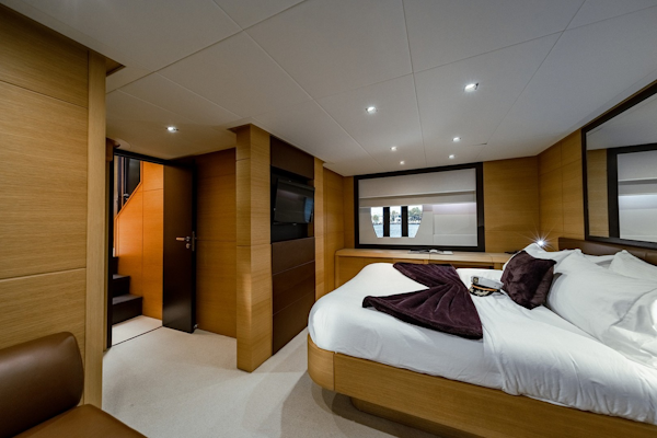 Pershing-64 2011-Aretecte Miami-Florida-United States-Recessed Lighting-1813490