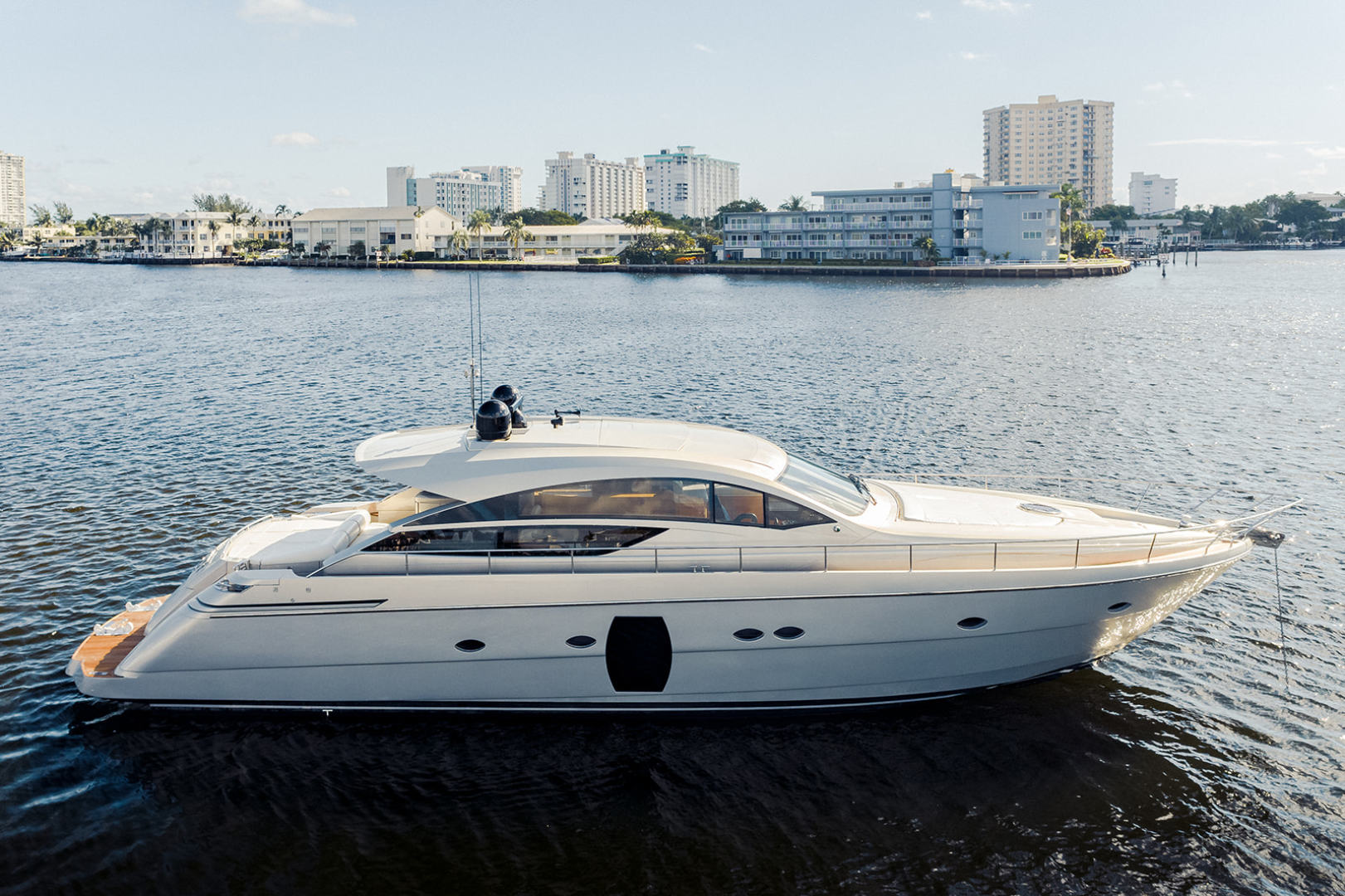 Pershing-64 2011-Aretecte Miami-Florida-United States-Main Profile-1812967 | Thumbnail