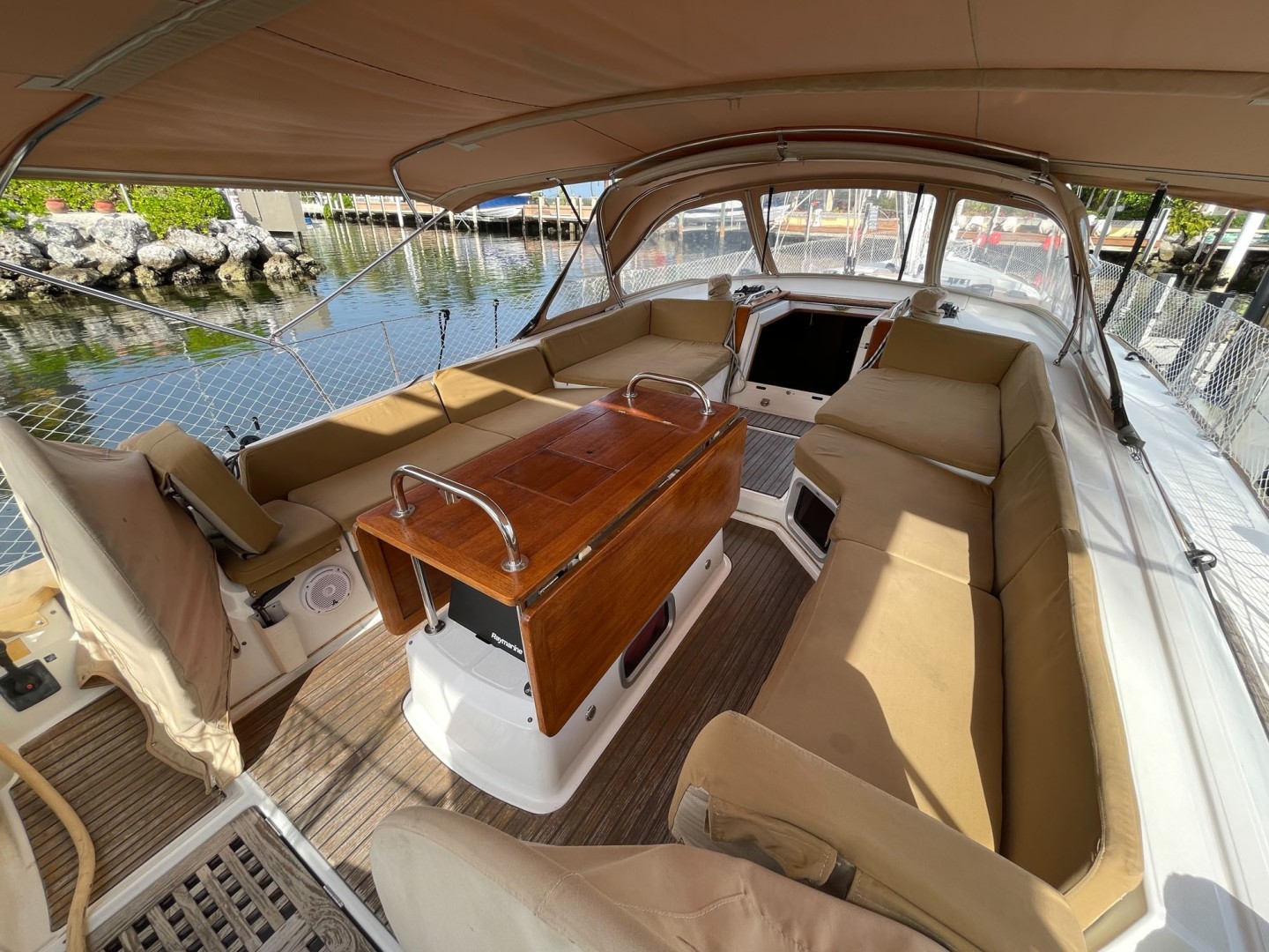 Jeanneau-53 2010 -Key Largo-Florida-United States-Spacious Cockpit-1818200 | Thumbnail