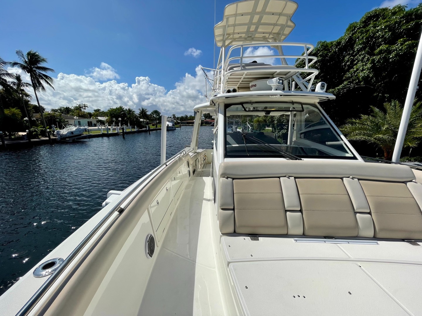 Boston Whaler-420 Outrage 2016 -Fort Lauderdale-Florida-United States-1956421 | Thumbnail