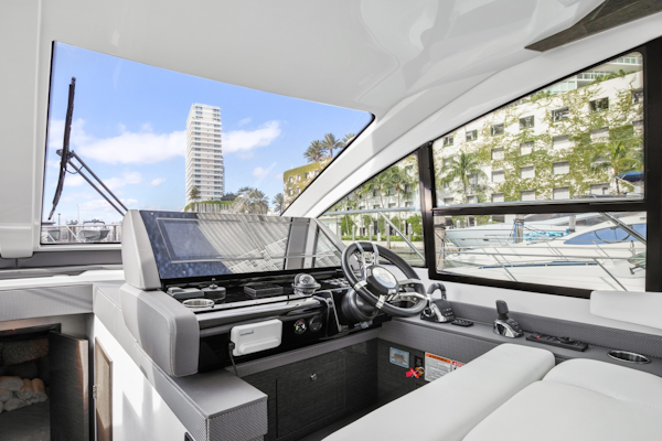 Cruisers-50 Cantius 2019 -Miami-Florida-United States-2029639