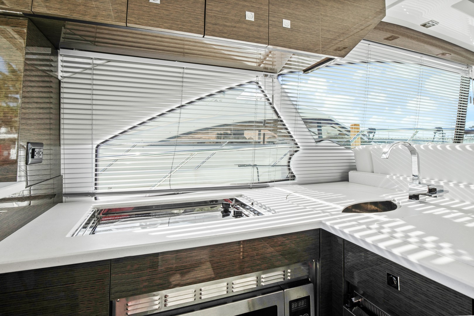 Cruisers-50 Cantius 2019 -Miami-Florida-United States-2029634 | Thumbnail